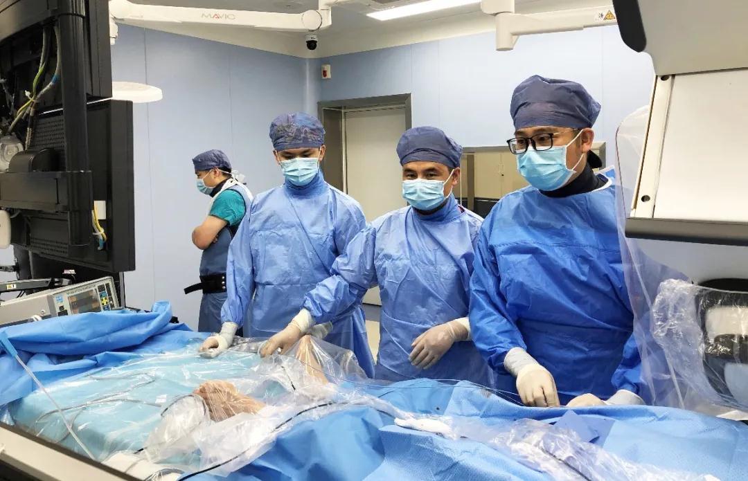 慌！慌！慌！七旬大叔選擇這里心不“慌”了