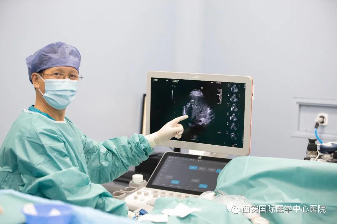 大醫(yī)之道②｜小探頭充滿大情懷——周曉東和他的針尖上的“外科消融”藝術