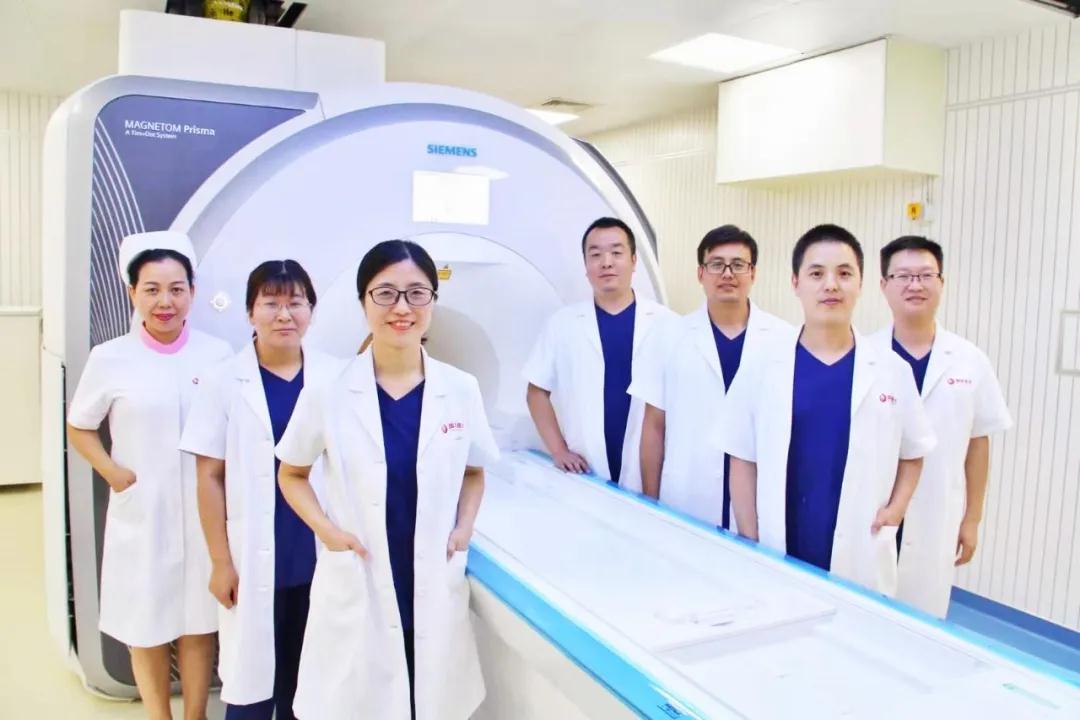 影像診療中心完成MR引導(dǎo)下乳腺病變精準穿刺定位