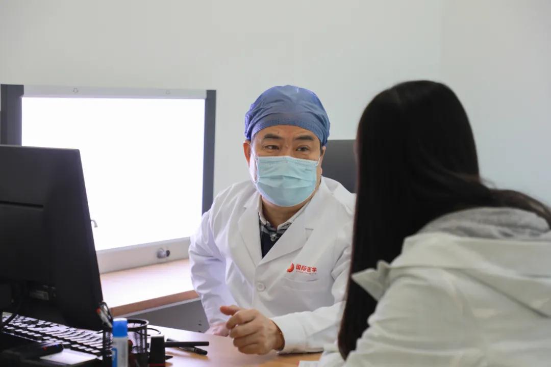 大醫(yī)之道⑥｜千萬里，我追尋著你——三秦最美醫(yī)務(wù)工作者吳昌歸教授寫意