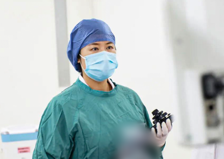 小“窗口”挖大瘤子，微創(chuàng)治療解決患者困擾