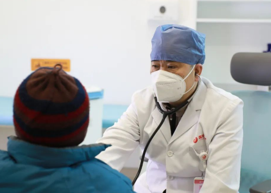 勇者無畏，他們執(zhí)一份堅守與擔(dān)當