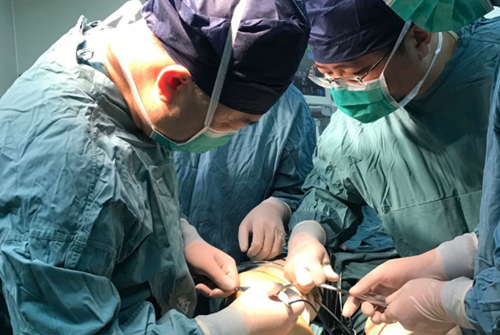 1700公里、27小時(shí)，從敦煌到西安，千里求醫(yī)、不負(fù)所盼！