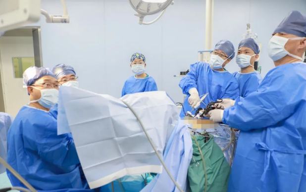 病變距肛門僅4厘米！滅瘤保肛！我院成功完成直腸癌“榻榻米”手術(shù)